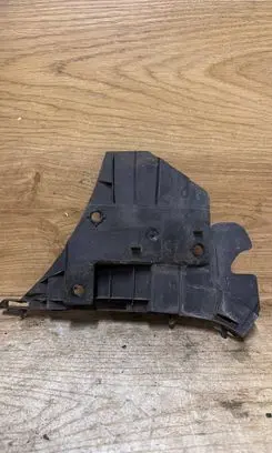 Volvo V70 Front bumper mounting bracket 31265345