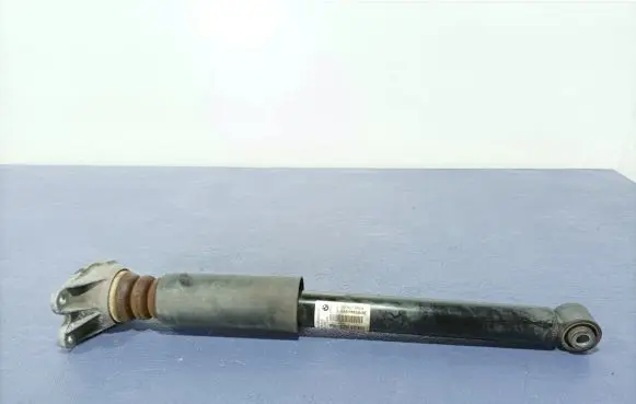 Rear shock absorber/damper