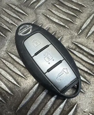 Nissan X-Trail T32 Ignition key/card 285E34CB5C