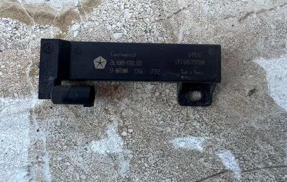 Maserati Levante Keyless (KESSY) go control unit/module 68071978AA