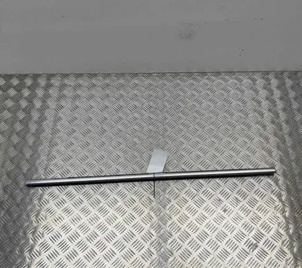 Porsche Cayenne (92A) Rear door glass trim molding 7P0839478