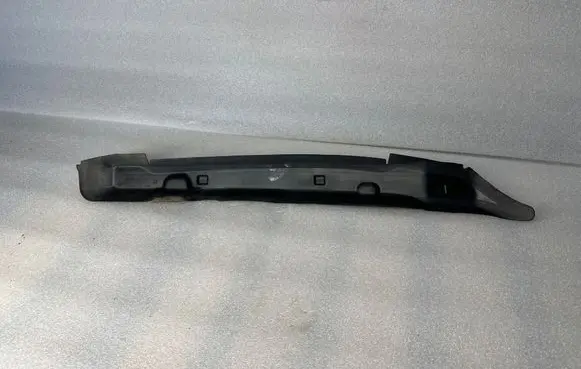 Skoda Octavia Mk4 Fender foam support/seal 5E3821111B 5F821111B