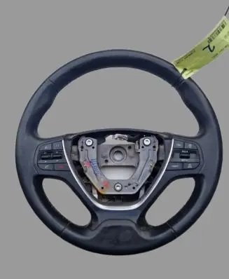 Hyundai i30 Steering wheel 56100-C8140
