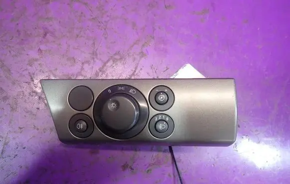 Opel Astra H Light switch