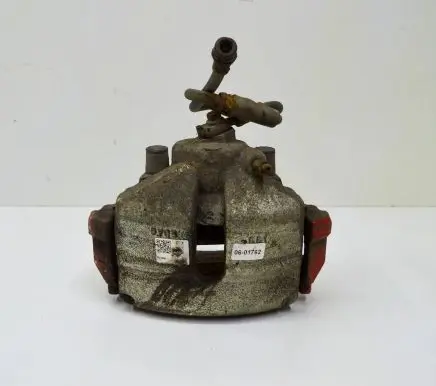 Skoda Octavia Mk2 (1Z) Front brake caliper