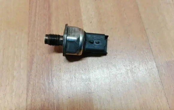 Peugeot 307 Fuel pressure sensor 9655465480 6PH1001 000906103505