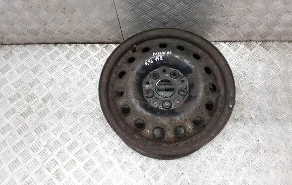 Volkswagen PASSAT B5 R15 steel rim 