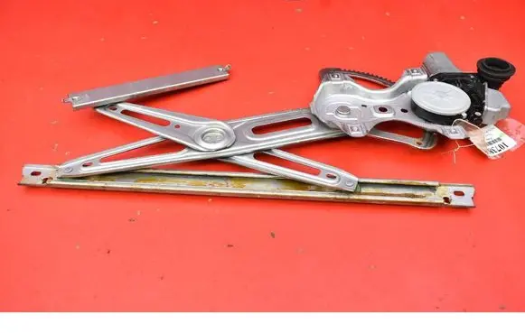 Toyota Yaris Front door window regulator with motor 857200D210