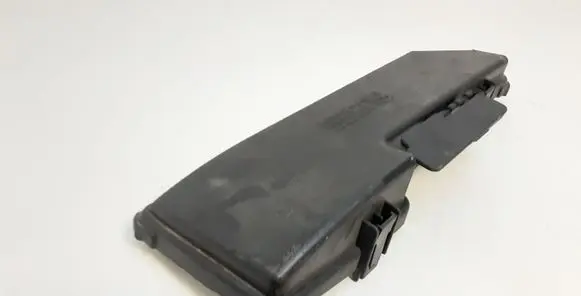 Volvo XC90 Fuse box cover 9494211