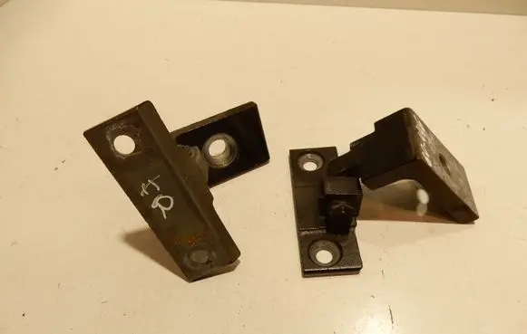 Front door hinge set