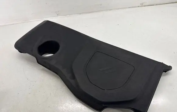 Dodge Hornet Engine cover (trim) 46350323 68624181AA