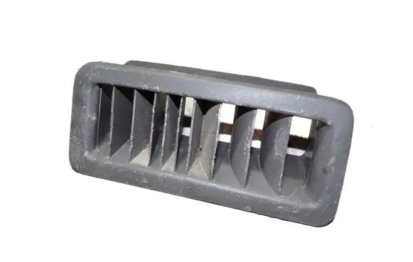 Volkswagen Transporter - Caravelle T4 Dashboard side air vent grill/cover trim 701819072