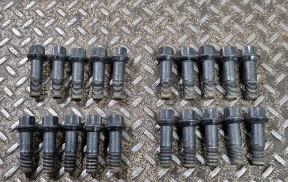 Mercedes-Benz EQS V297 Nuts/bolts 