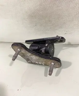 Mercedes-Benz E W211 Front door lower hinge 