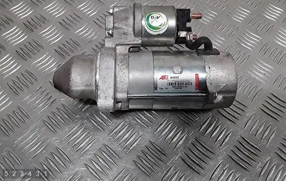 Toyota Corolla Verso E121 Starter motor S4042