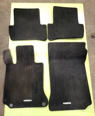Mercedes-Benz C W204 Car floor mat set A2046840803 A2076801548