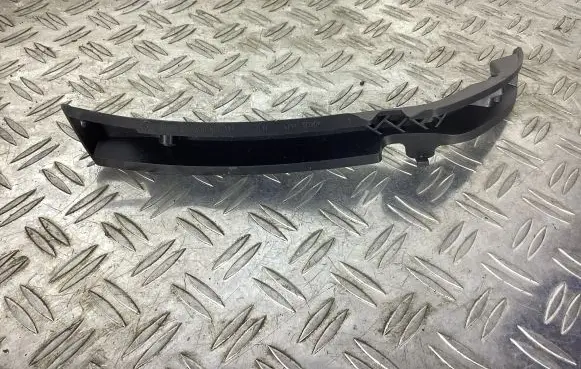 Volkswagen PASSAT B6 Front bumper mounting bracket 3C0807117