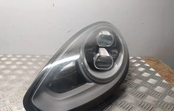 Porsche Panamera (970) Headlight/headlamp
