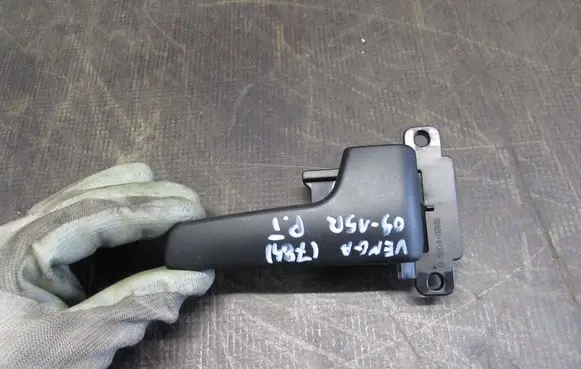 KIA Venga Rear door interior handle