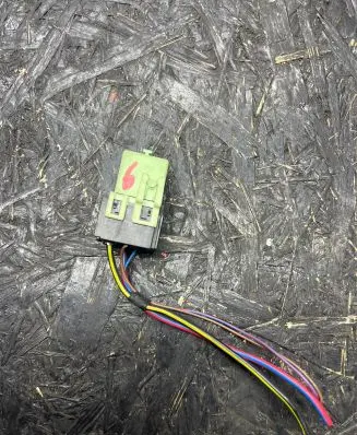 BMW 5 E60 E61 Other relay V23134K59X312 8373 6136
