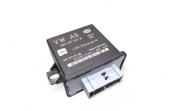 Audi A6 S6 C6 4F Light module LCM 8P0907357M