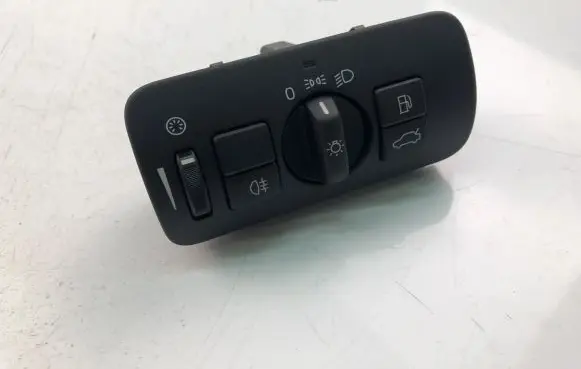 Volvo V60 Light switch 30739432