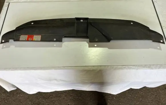Audi A4 S4 B8 8K Top upper radiator support slam panel 8K0807081