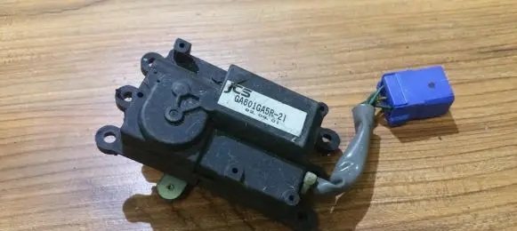 Mazda Xedos 6 Air flap motor/actuator ga601ga5r21 ga601ga5r-21