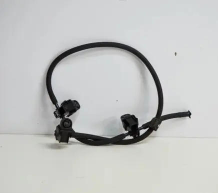 Mercedes-Benz C W204 Windshield washer spray nozzle 