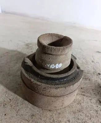 Ford Mondeo MK II Rear coil spring rubber mount D788H