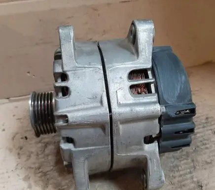 Mercedes-Benz E W212 Generator/alternator 0009062922