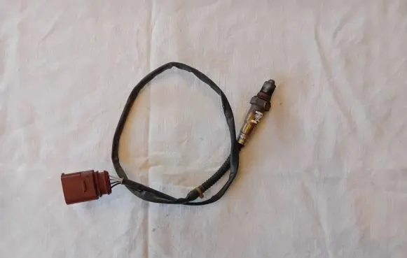 Audi A4 S4 B7 8E 8H Lambda probe sensor 060906265