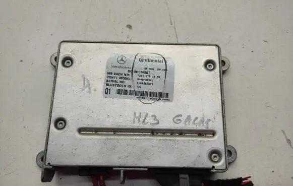 Mercedes-Benz ML W164 Bluetooth control unit module A2118701885