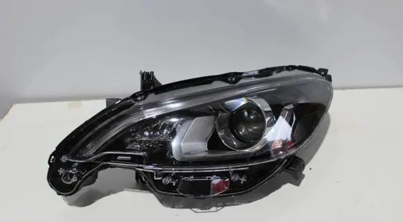 Peugeot 108 Headlight/headlamp 81150-0H150