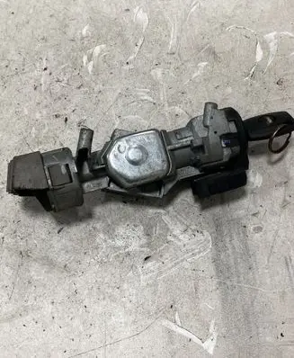 Ford Focus Ignition lock 3M513f880