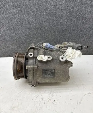 Mitsubishi Outlander Air conditioning (A/C) compressor (pump) 7813A068