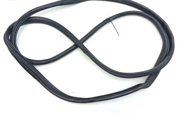 Mercedes-Benz Sprinter W906 Front door rubber seal 