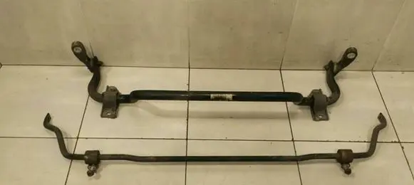 Mercedes-Benz C W205 Front anti-roll bar/sway bar A2053260165