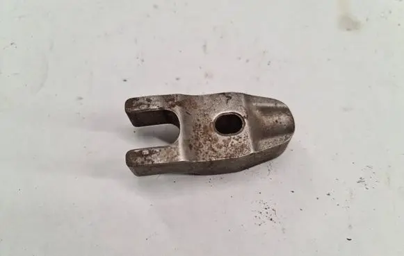 Volvo XC90 Fuel Injector clamp holder
