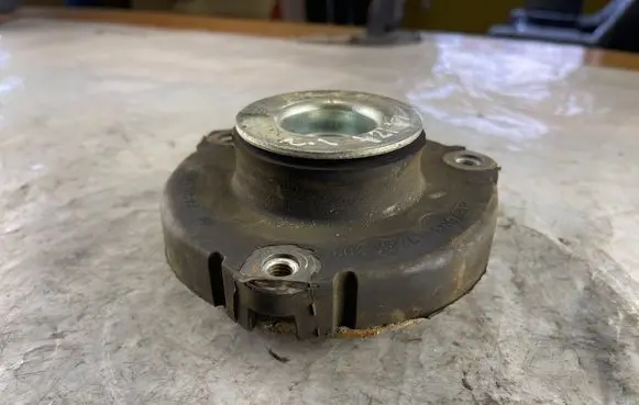 Seat Ibiza III (6L) Front upper strut mount 6N0412331 6N0412331E