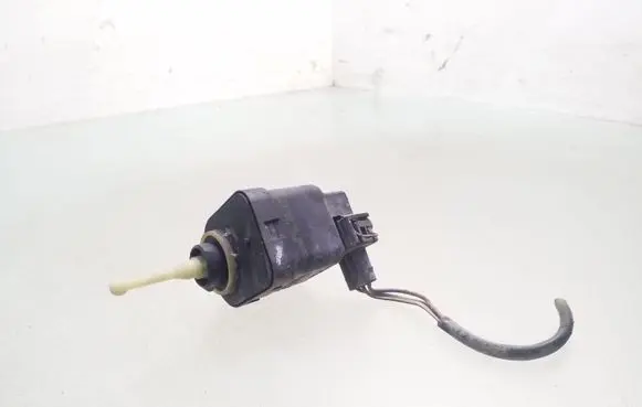 Audi A4 S4 B5 8D Headlight level adjustment motor 6K5941295