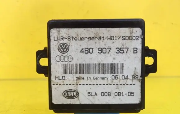Audi A8 S8 D2 4D Light module LCM 4B0907357B 5LA008081-05