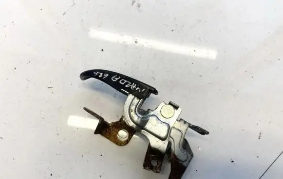 Mazda 626 Engine bonnet (hood) release handle