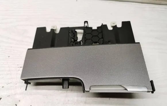 Volvo XC60 Ashtray (front) 31377381