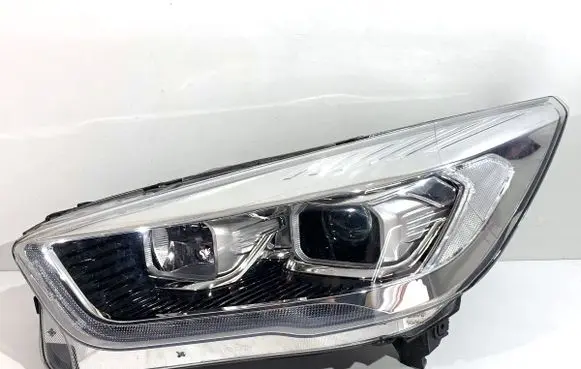 Ford Kuga II Headlight/headlamp GV4113D155AJ