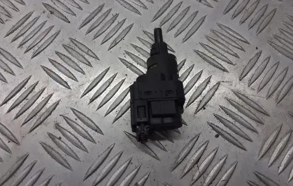 Skoda Fabia Mk1 (6Y) Brake pedal sensor switch 6Q0945511