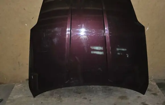 Nissan 350Z Engine cover (trim)