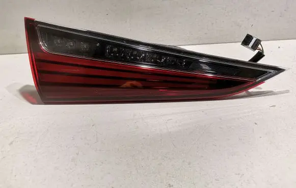 Lexus ES VII XZ10 Tailgate rear/tail lights 8159033470