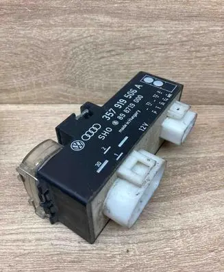 Volkswagen PASSAT B4 Coolant fan relay 357919506A 898719000Main