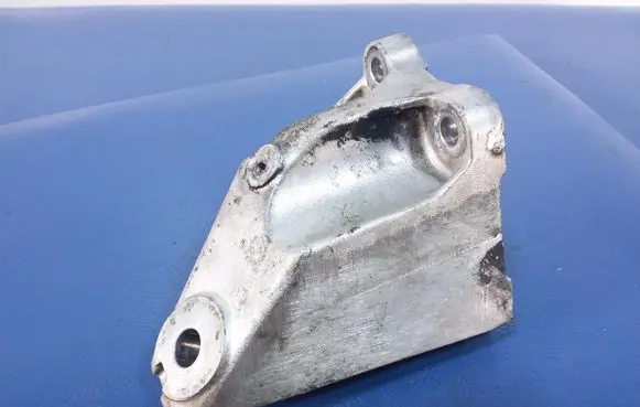 Volkswagen Phaeton Engine mount vacuum valve 3D0199307AB